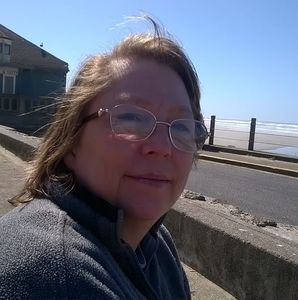 Meet your Posher, Keri